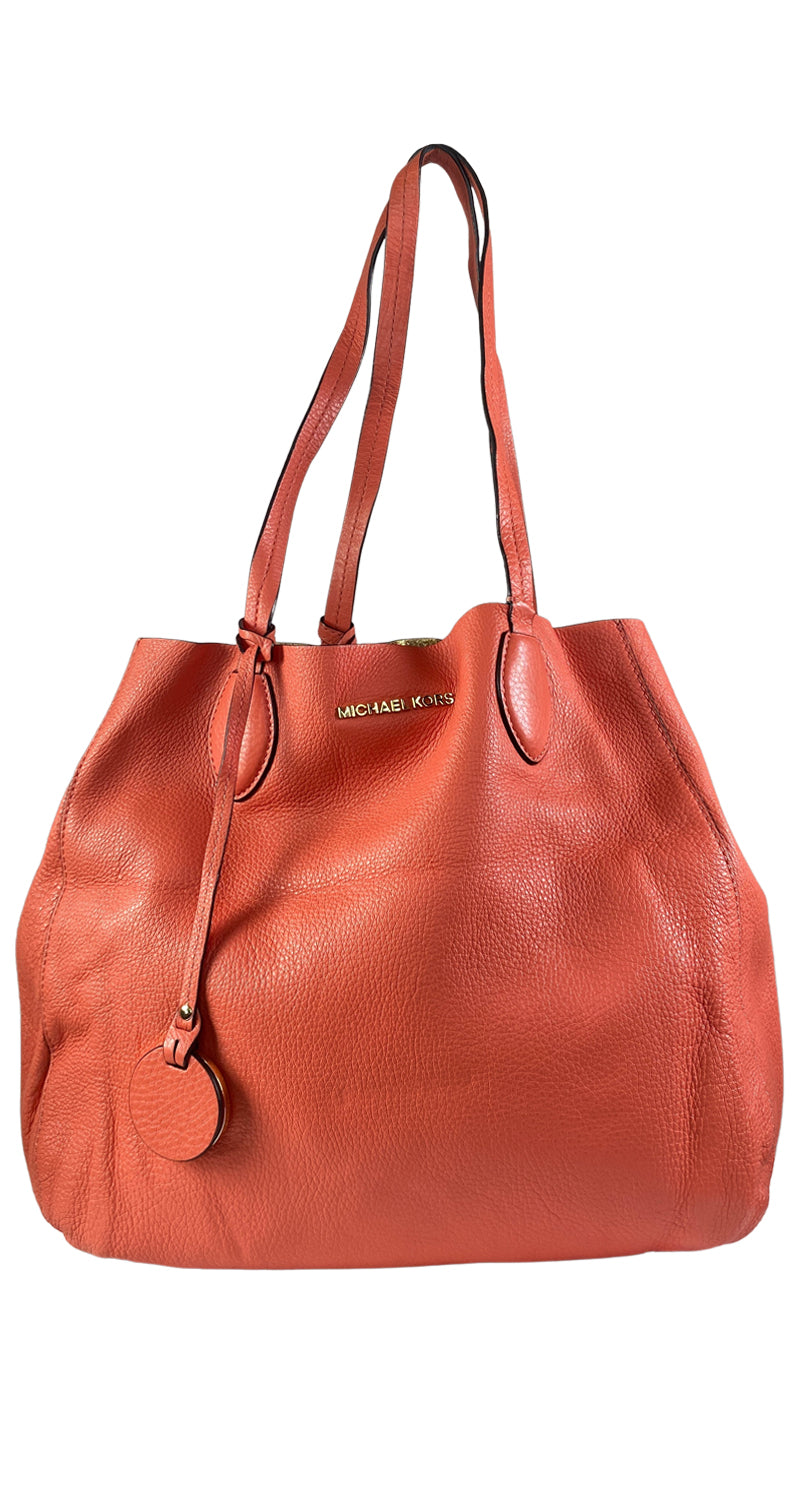 Michael kors dorada hot sale