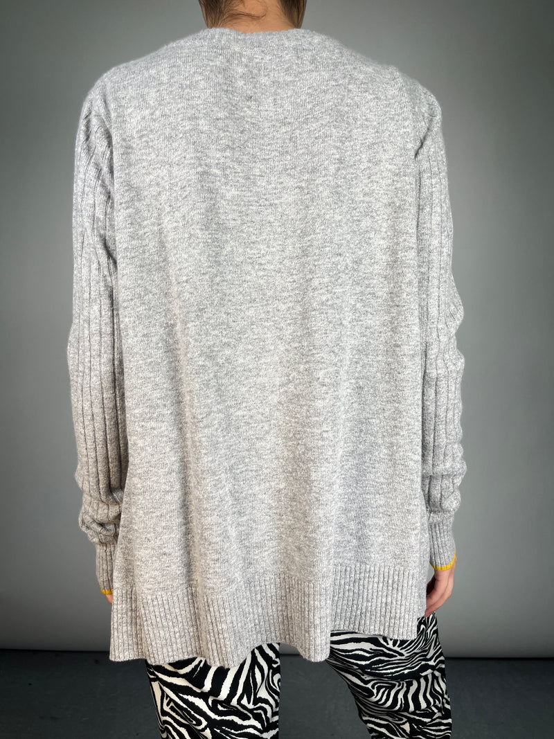 Sweater Gris