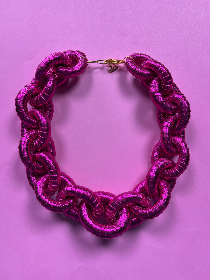 Collar Eslabón Fucsia Metallic