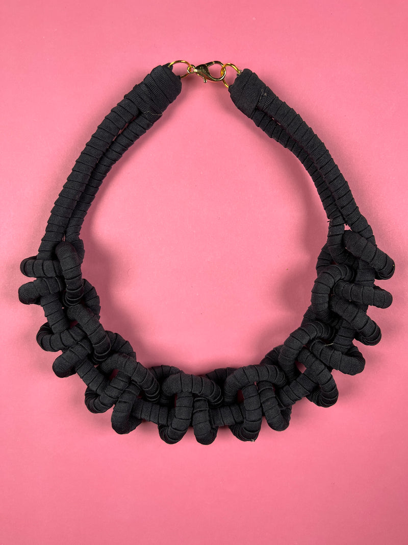 Collar Trenzado Negro S