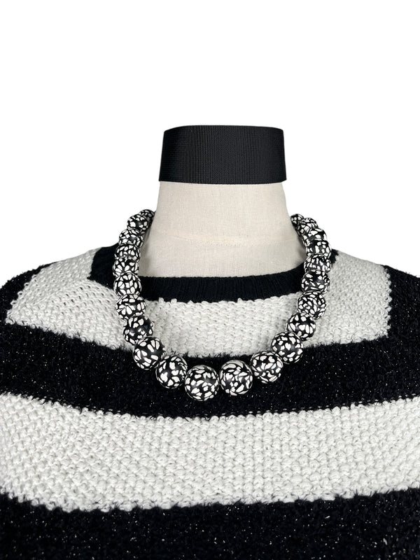 Collar Esferas Black and White