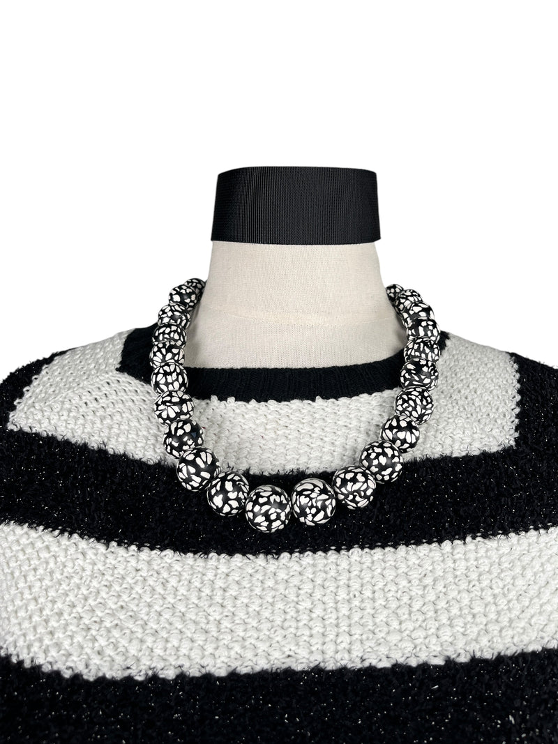 Collar Esferas Black and White