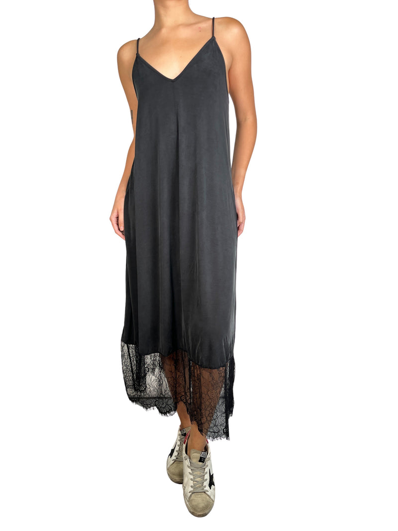 Vestido Lace Hemmed Slip