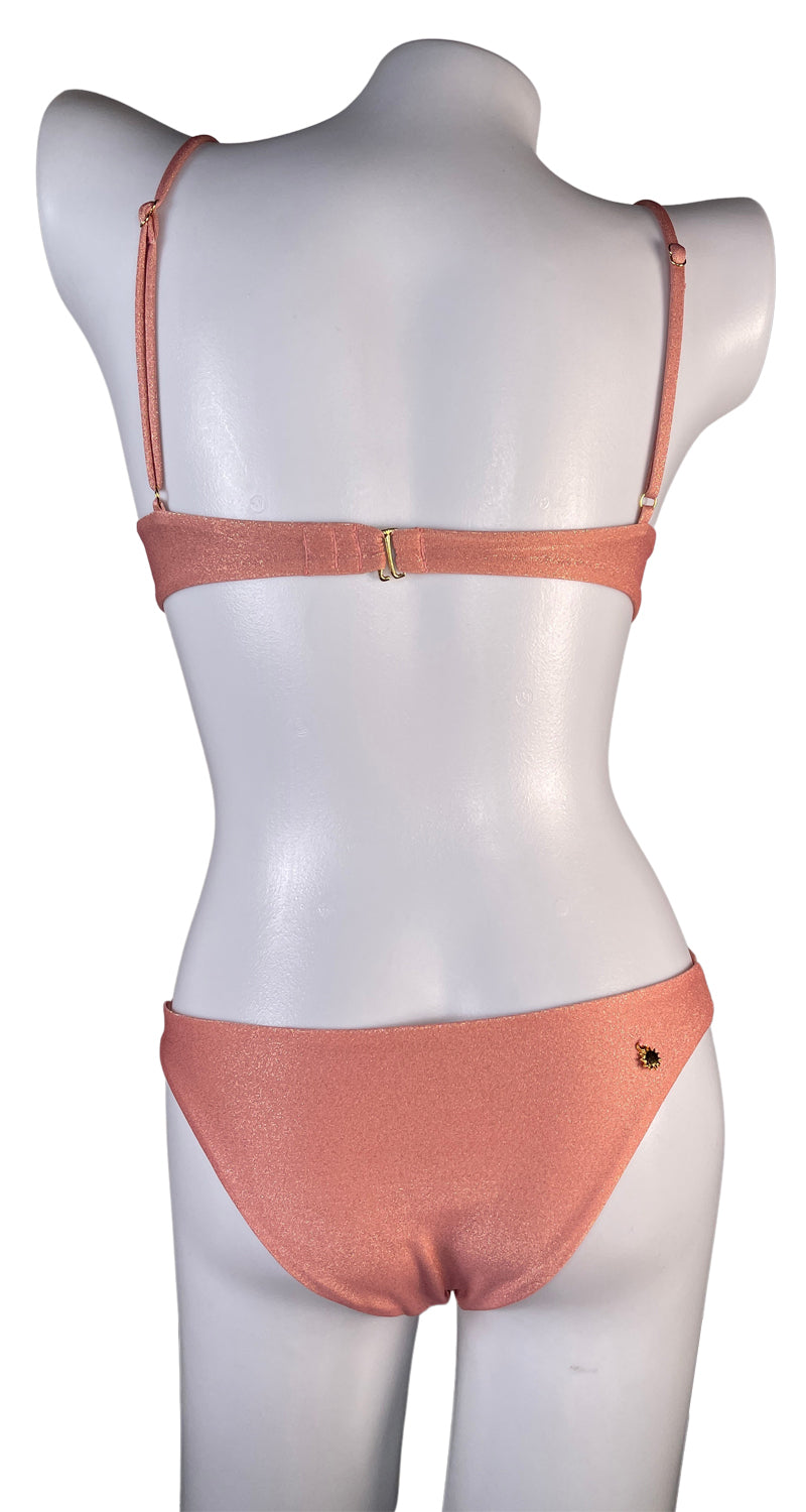 Bra Style Laguna Top / Crunch Bottom Laguna