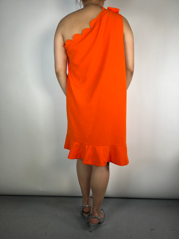 Vestido Victoria Beckham x Target PLUS SIZE