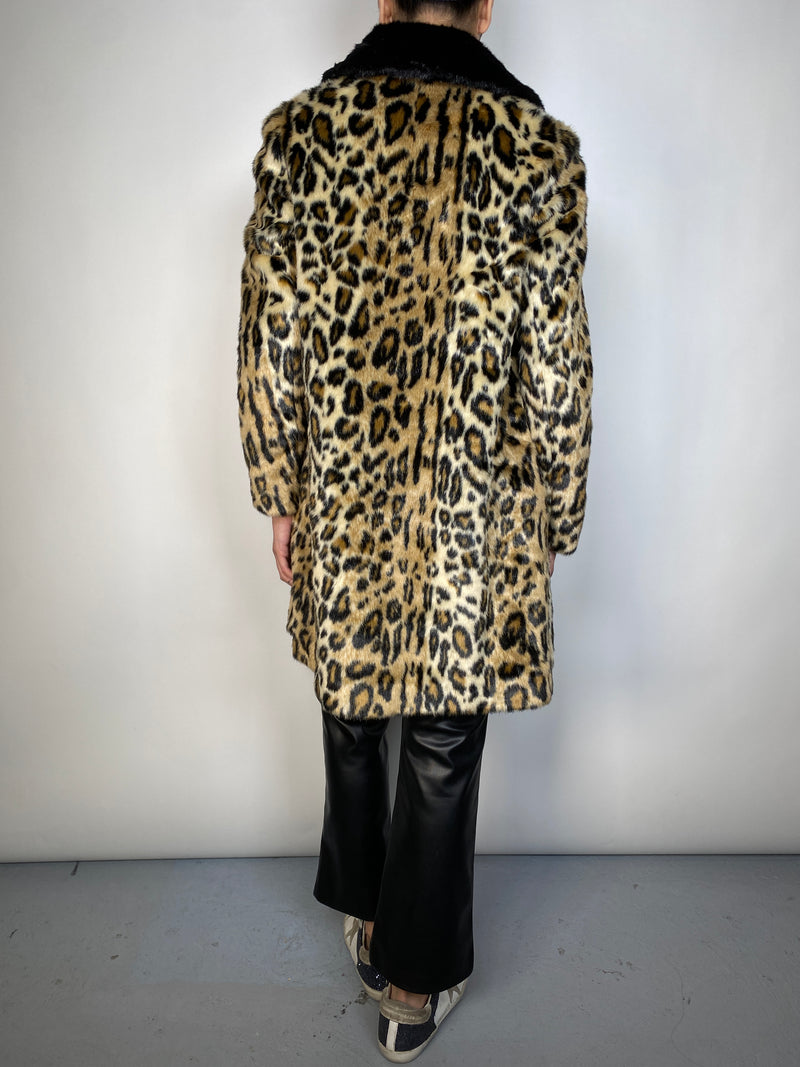 Abrigo Leopard