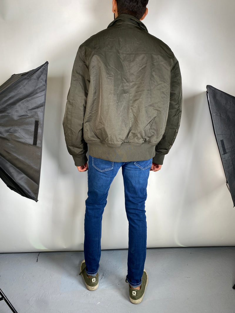 Parca Bomber Verde Militar