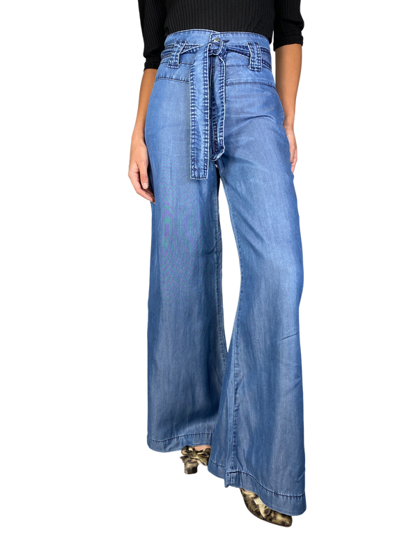 Pantalón Azul Holgado