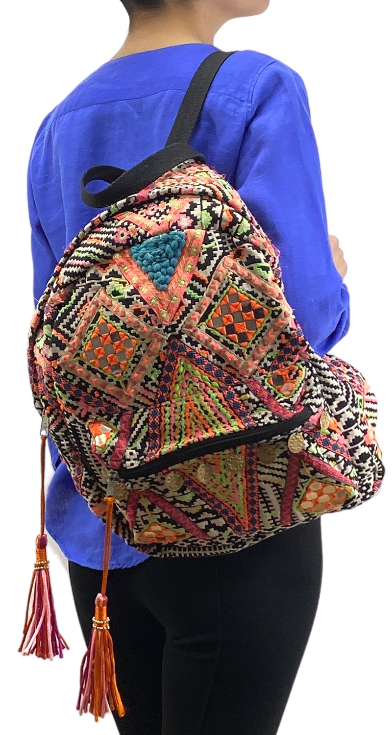 Mochila Bordada Multicolor