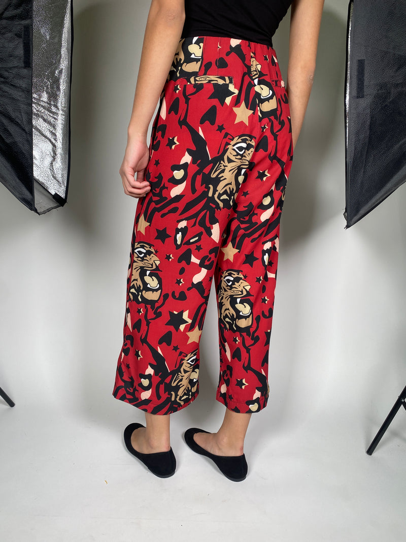 Pantalon Rojo Estampado