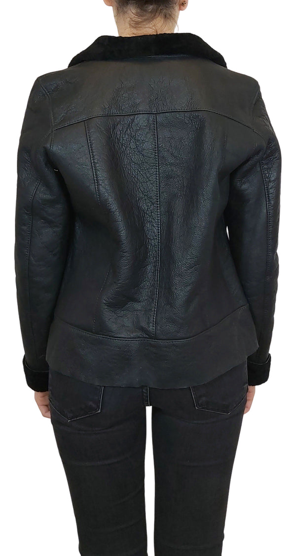 Chaqueta Classic Fit Negra