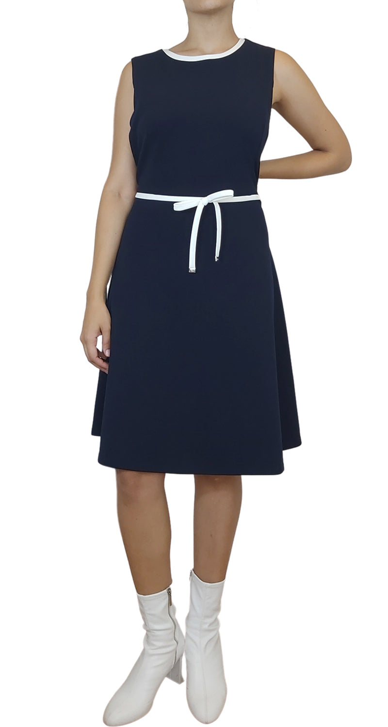 Vestido sin mangas Navy con lazo en cintura