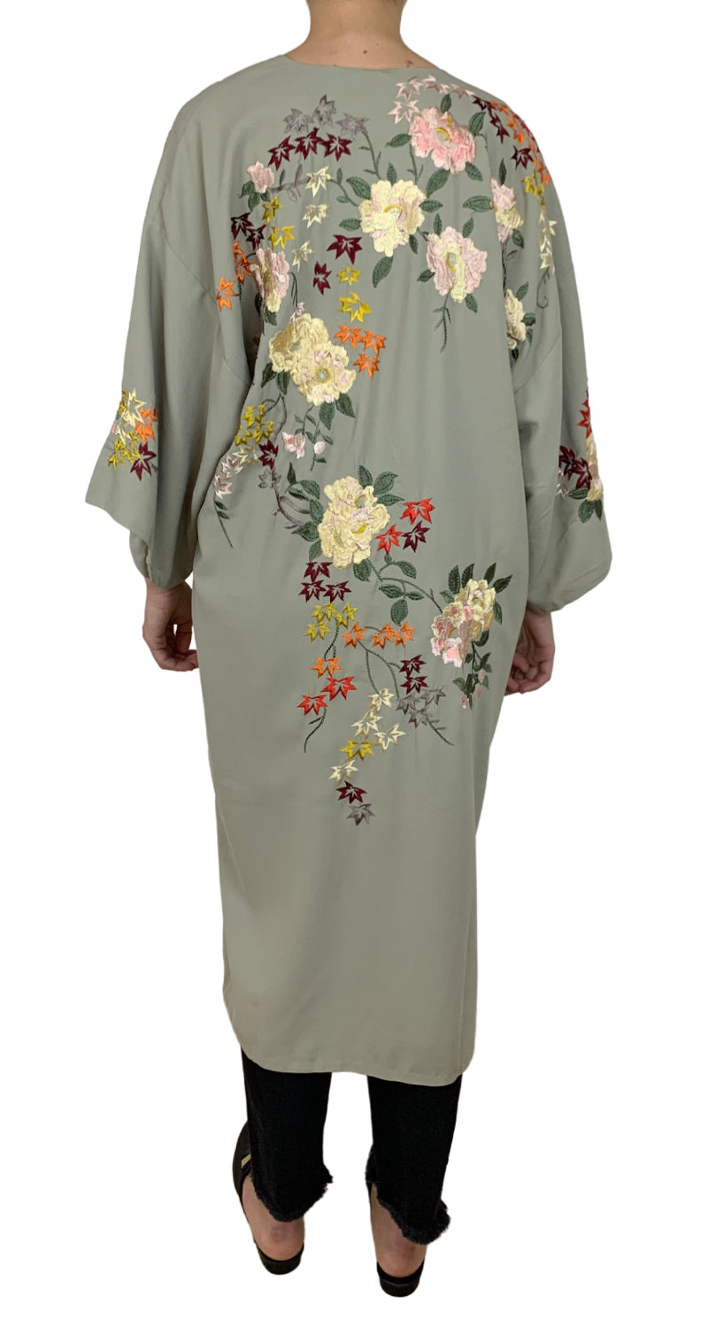 Kimono Bordado de Otoño