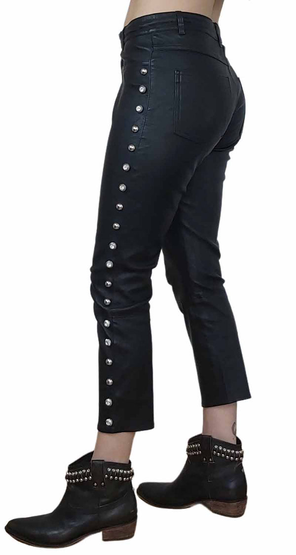 Pantalón Cuero Negro Tachas