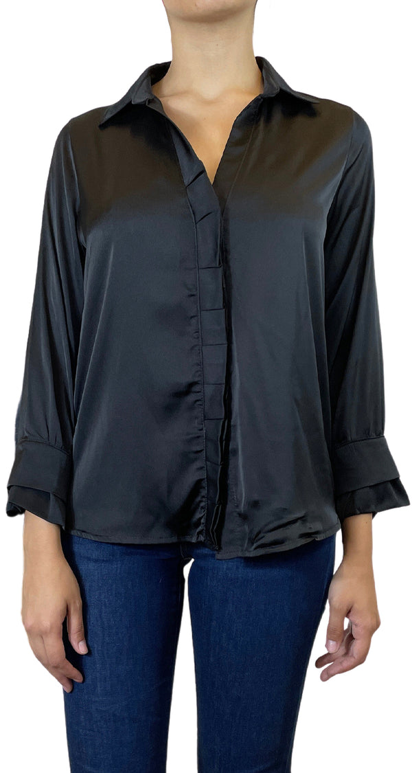 Blusa vuelos Negra satinada