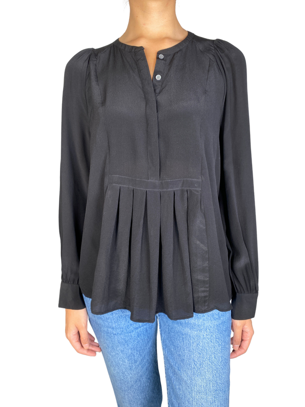 Blusa Negra Plizada de Seda