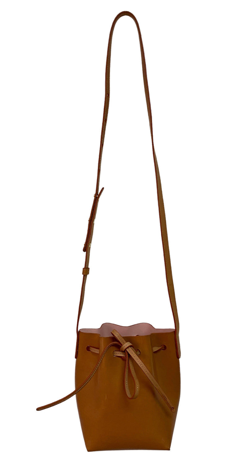 Bandolera Mini Leather Bucket Camel